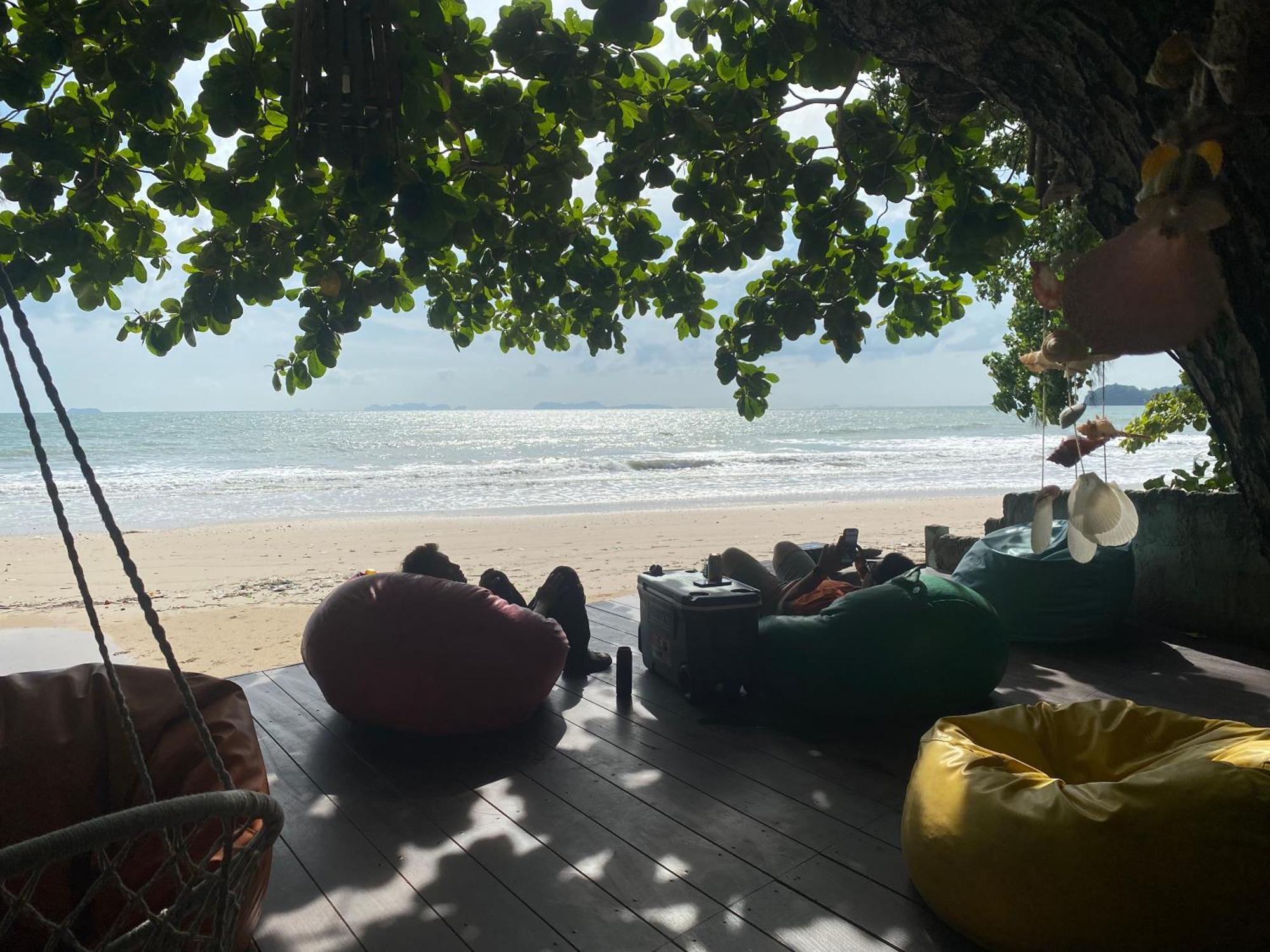 Coconut Lanta Resort @Klong Dow Beach Krabi Exterior photo