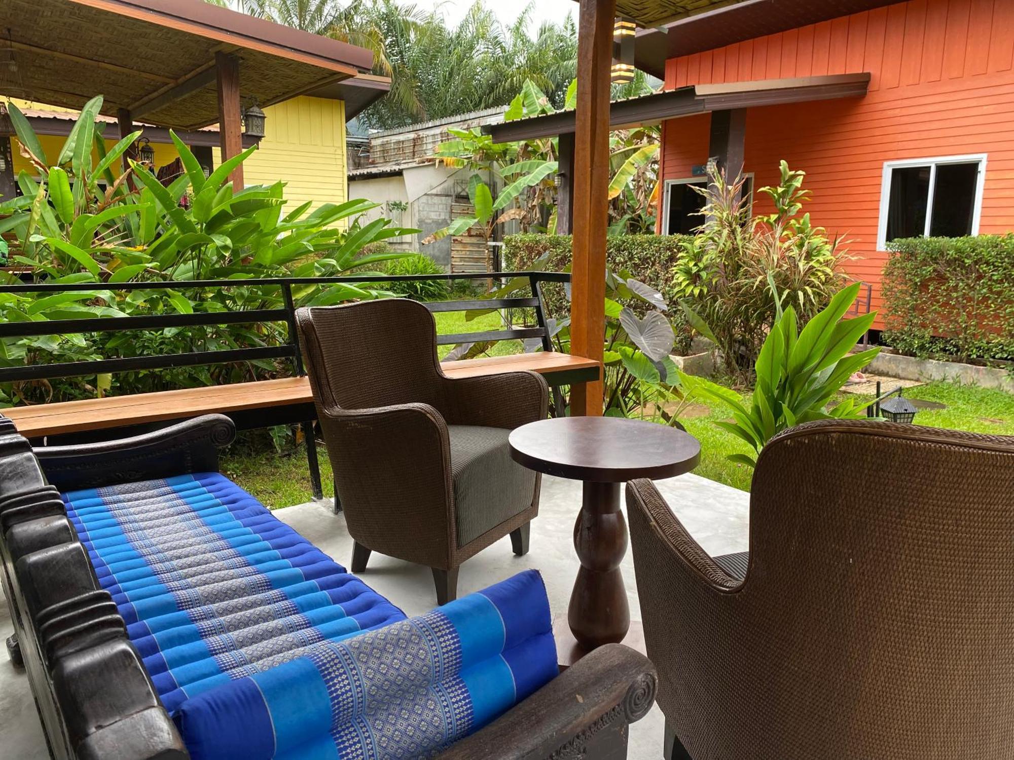 Coconut Lanta Resort @Klong Dow Beach Krabi Exterior photo